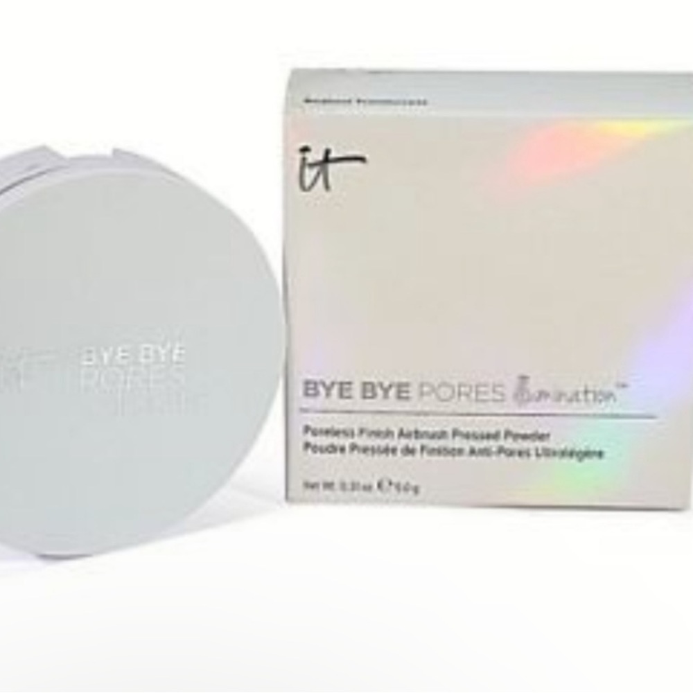 NIB It cosmetics bye bye pores illumination